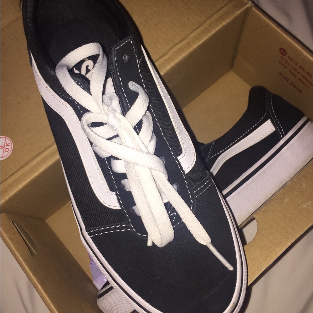 black vans